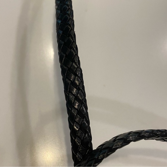 ☀️Host Pick☀️ EUC Brighton Black Leather & Croc Embossed Shoulder WOC - Picture 13 of 15